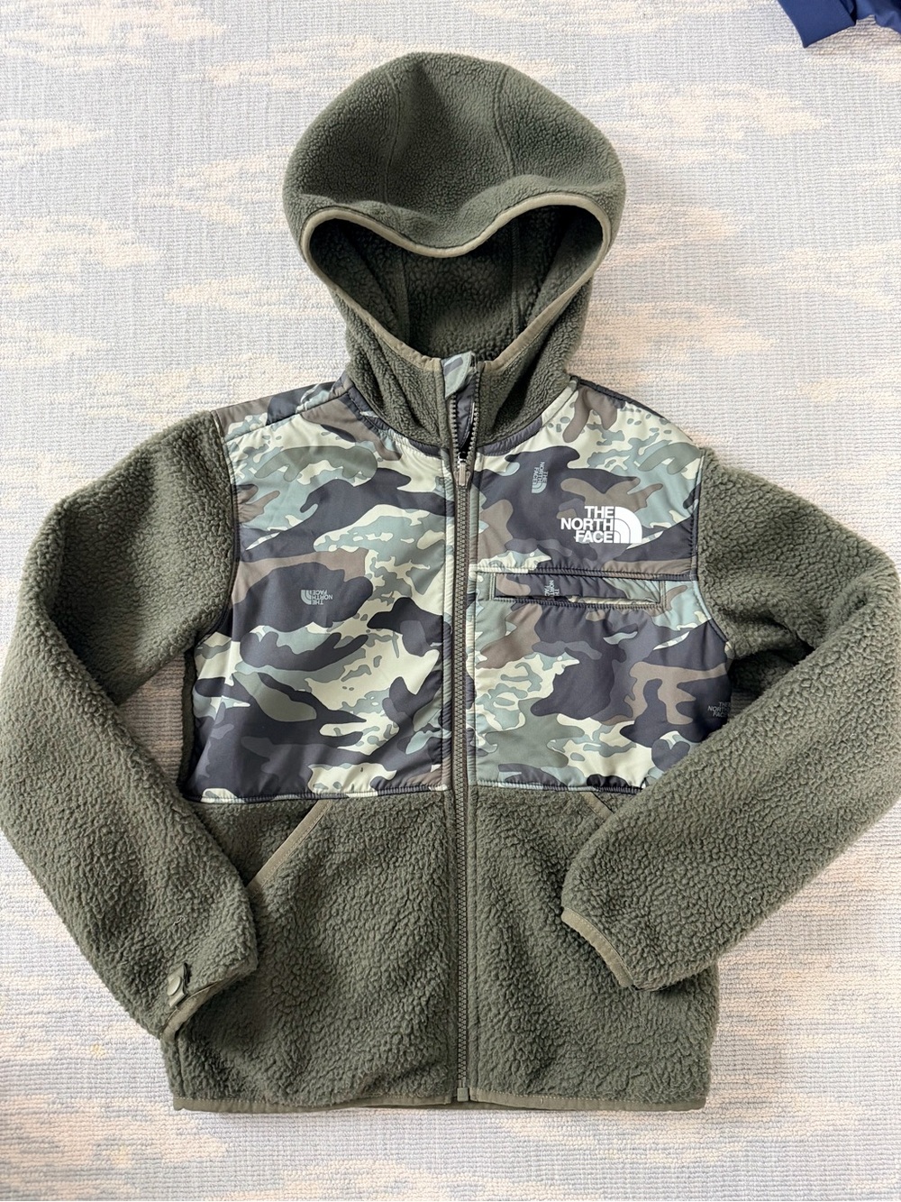 The North Face Kids' Green Camo-Panel Fleece Jacket with hoodie - Size 10
